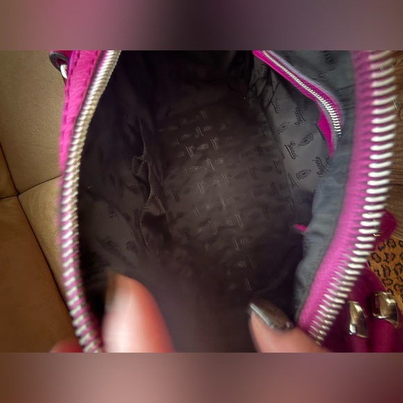 Gucci Fuchsia GG Embossed Neoprene Techno Tag Medium Boston Bag - Picture 13 of 15